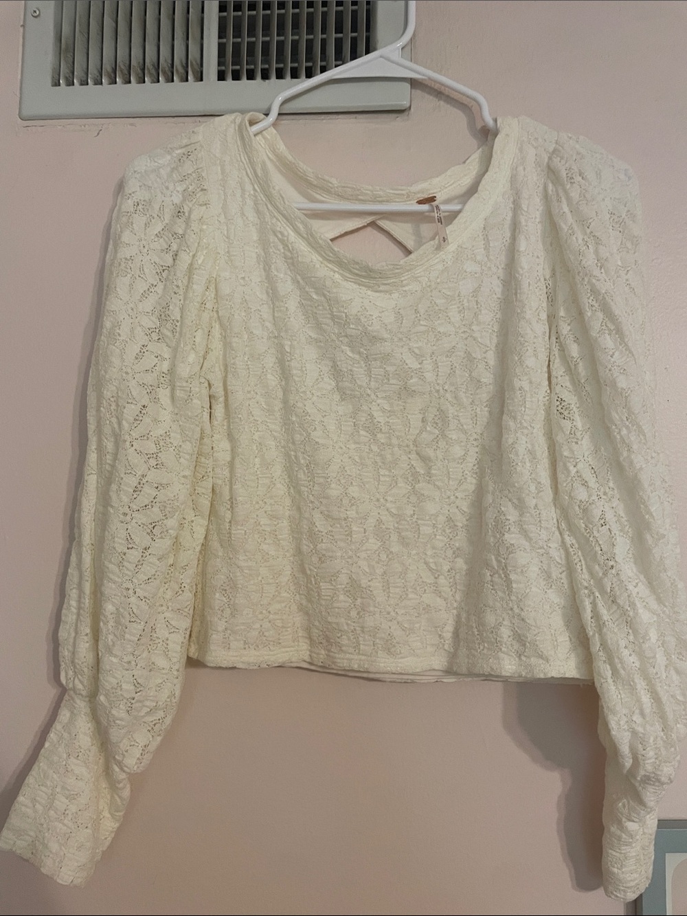 Free People Cream Lace Puff-Sleeve Blouse size small